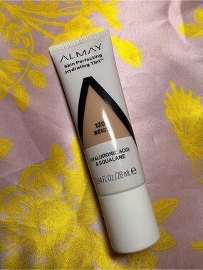 Almay Skin Perfecting Hydrating Tint - Beige 120